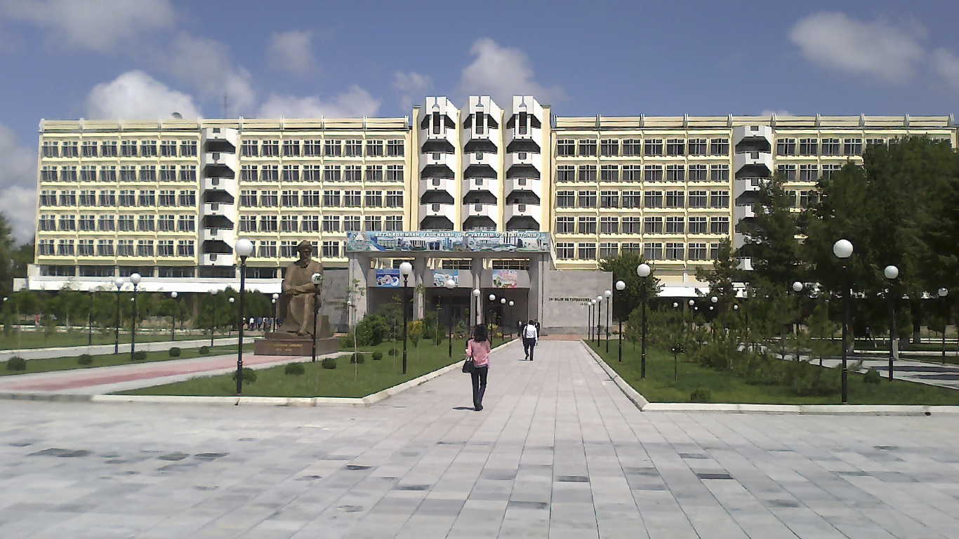 Islom Karimov nomidagi Toshkent davlat texnika universitetining bosh binosi